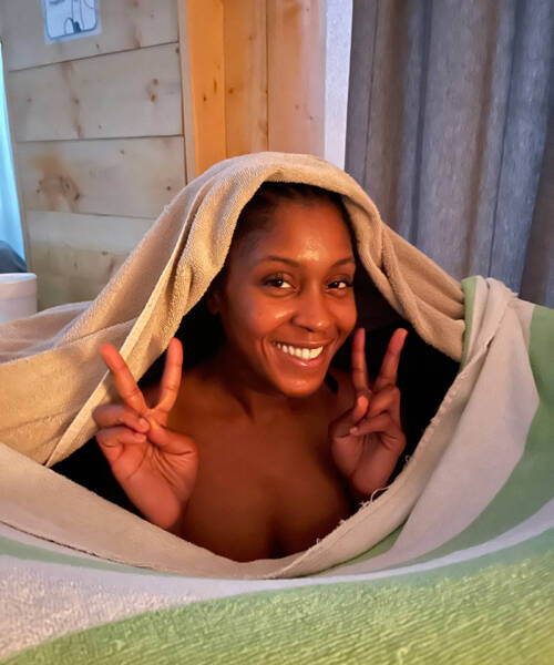 IMG_0004 People in Lava Spa